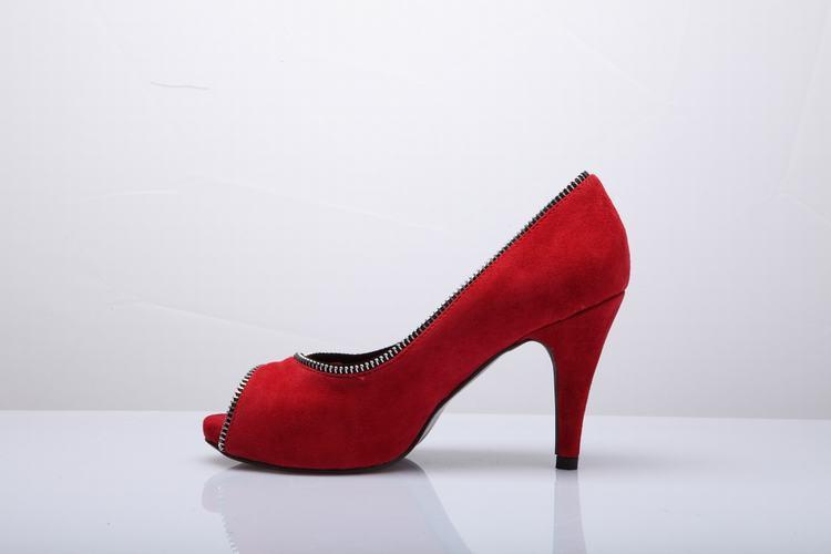 女鞋批发网 厂家供应莱斯外贸红色凉鞋高跟鞋2011女凉鞋 批发零售图片